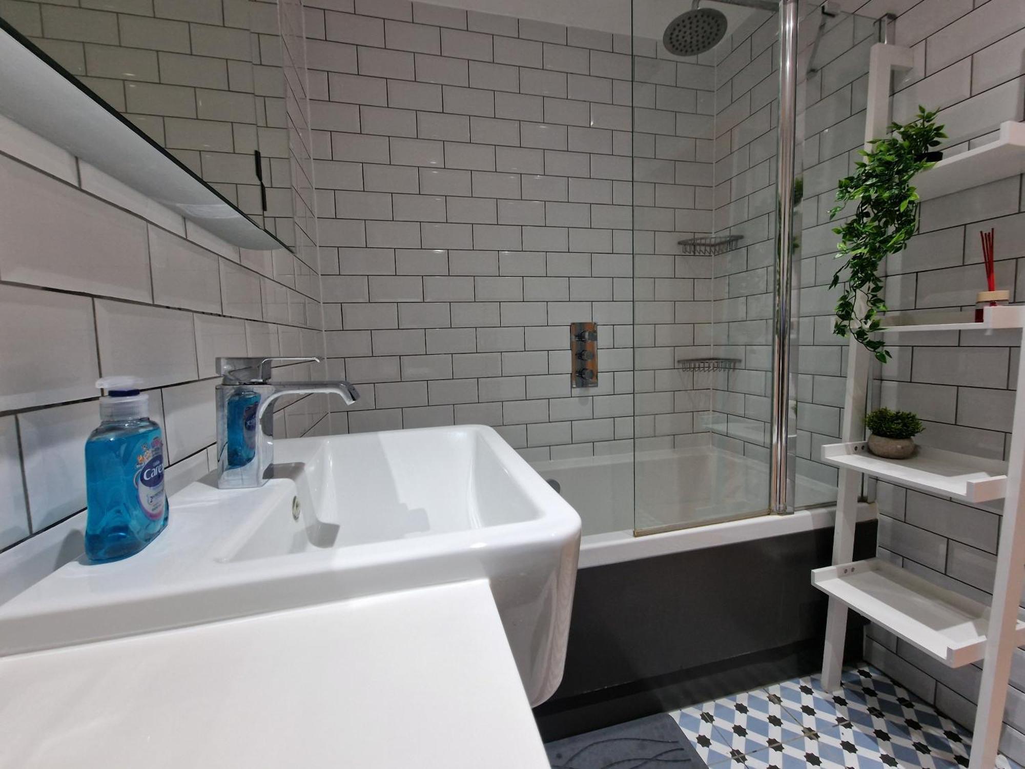 Deluxe Two-bedroom Vauxhall Appartement Londres